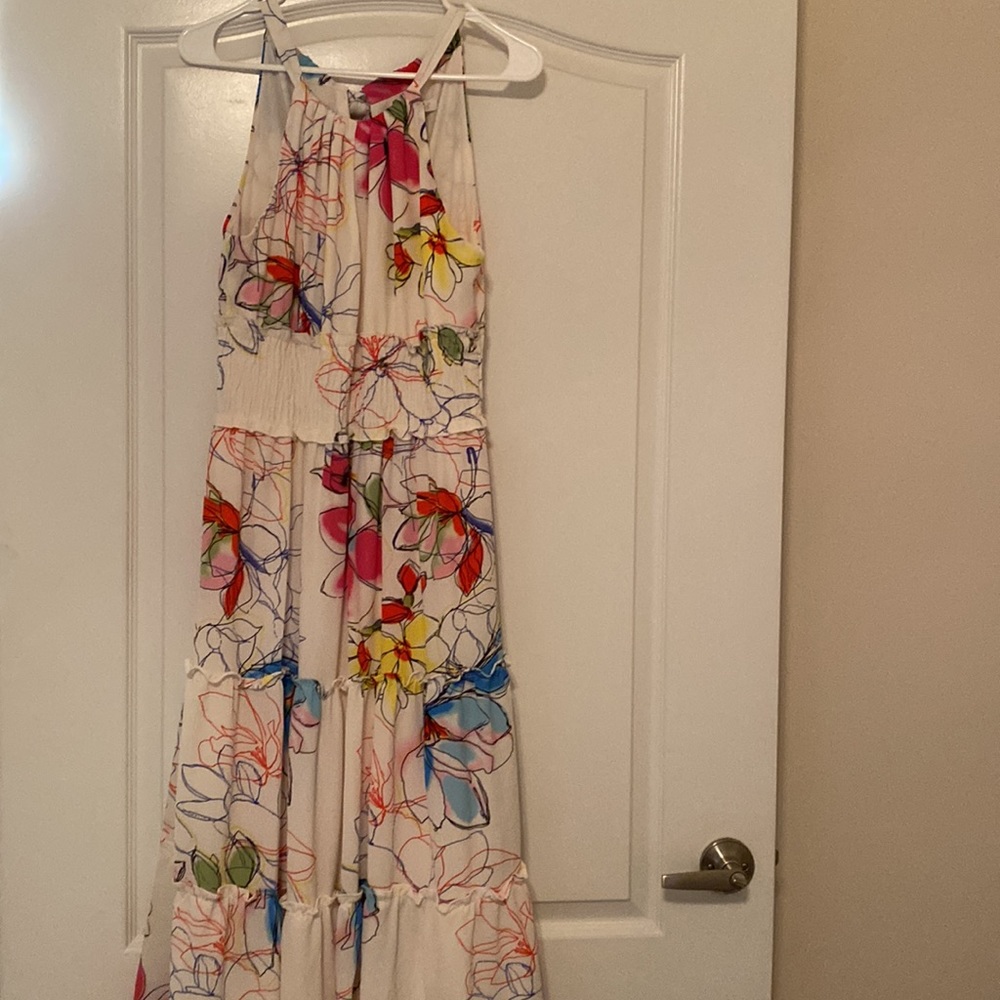 Bleeker 126 White Floral Tiered Midi Dress
